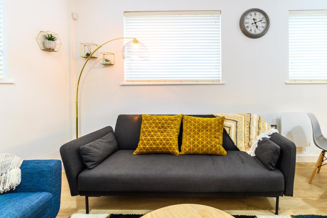 Comfy & Homely 2Bed Apartment - 5 Star Location Manchester Ngoại thất bức ảnh